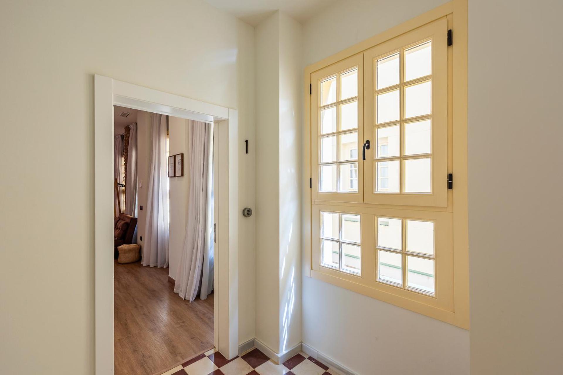 Pasaje Chinitas 1628 Apartment Малага Екстериор снимка